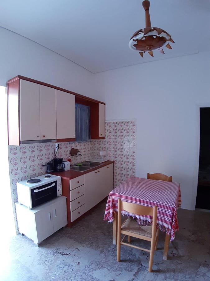 Traditional House Alepis In Areopolis Luaran gambar