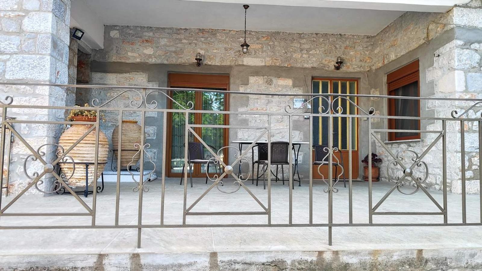 Traditional House Alepis In Areopolis Luaran gambar